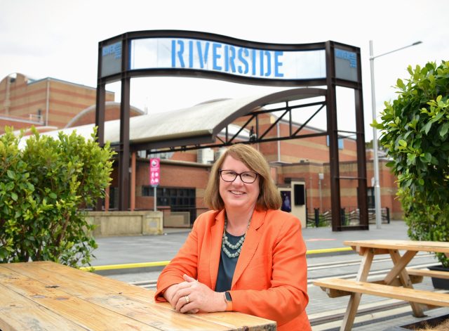 Donna Davis - Riverside4